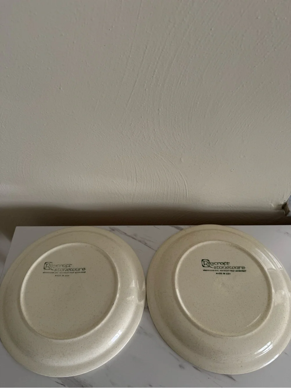 Set of 4-ROYCROFT‎ STONEWARE DAISIES FLOWERS DINNER PLATES